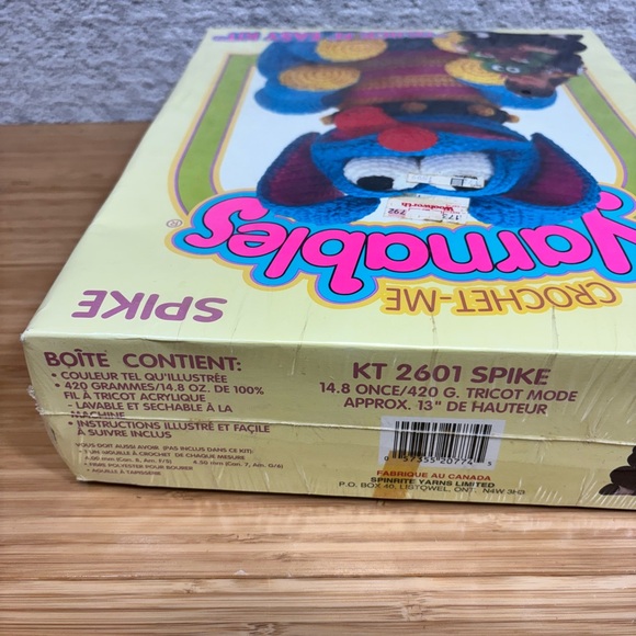 Vtg Crochet-Me Yarnables Kit 13" Tiny Spinrite Yarns Limited Factory Sealed - Picture 3 of 5